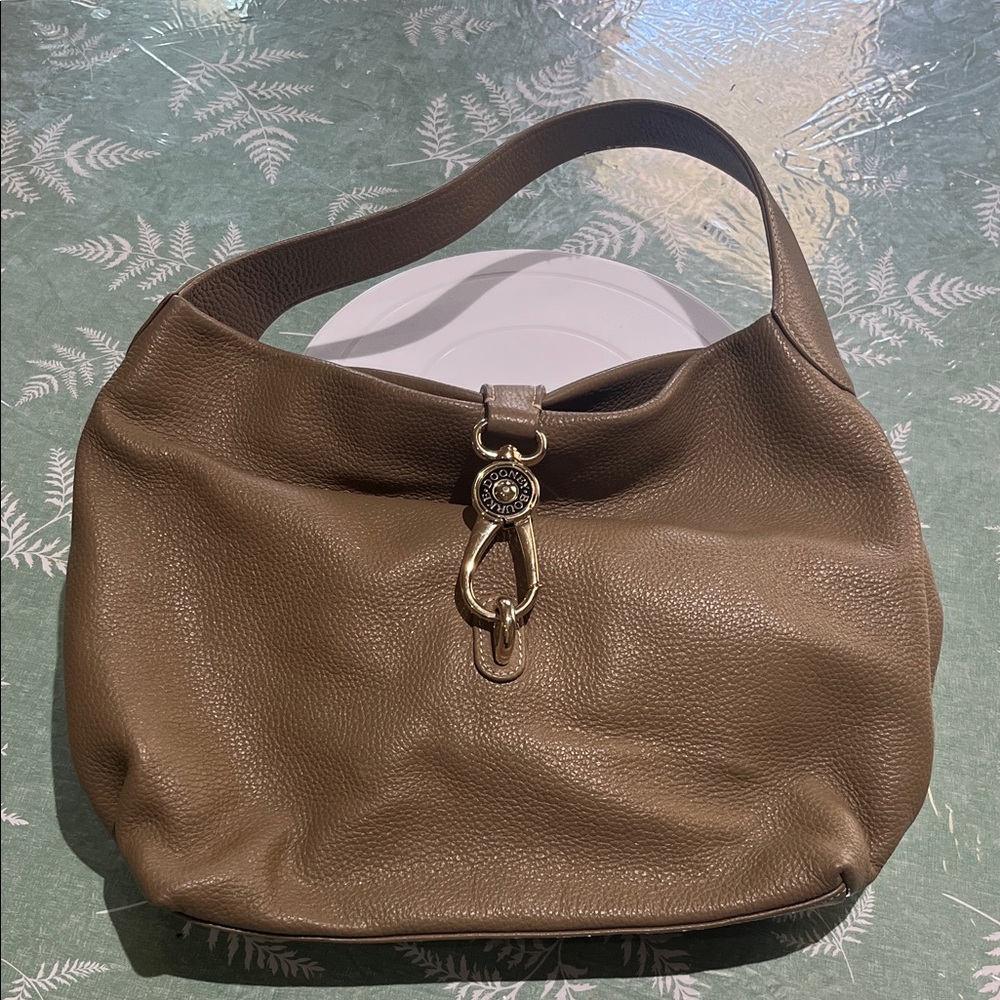 Dooney & Bourke Pebble Grain Logo Lock Hobo Bag w Wallet and Keychain Kiss Lock